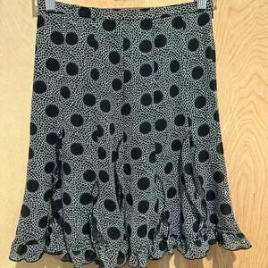 LIKE NEW | Loft Petites Y2K Flowy Skirt | Black & White | Women’s Size 0P
